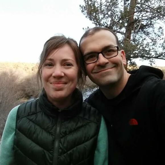 Meet your Posher, Amanda - Picture 1 of 1